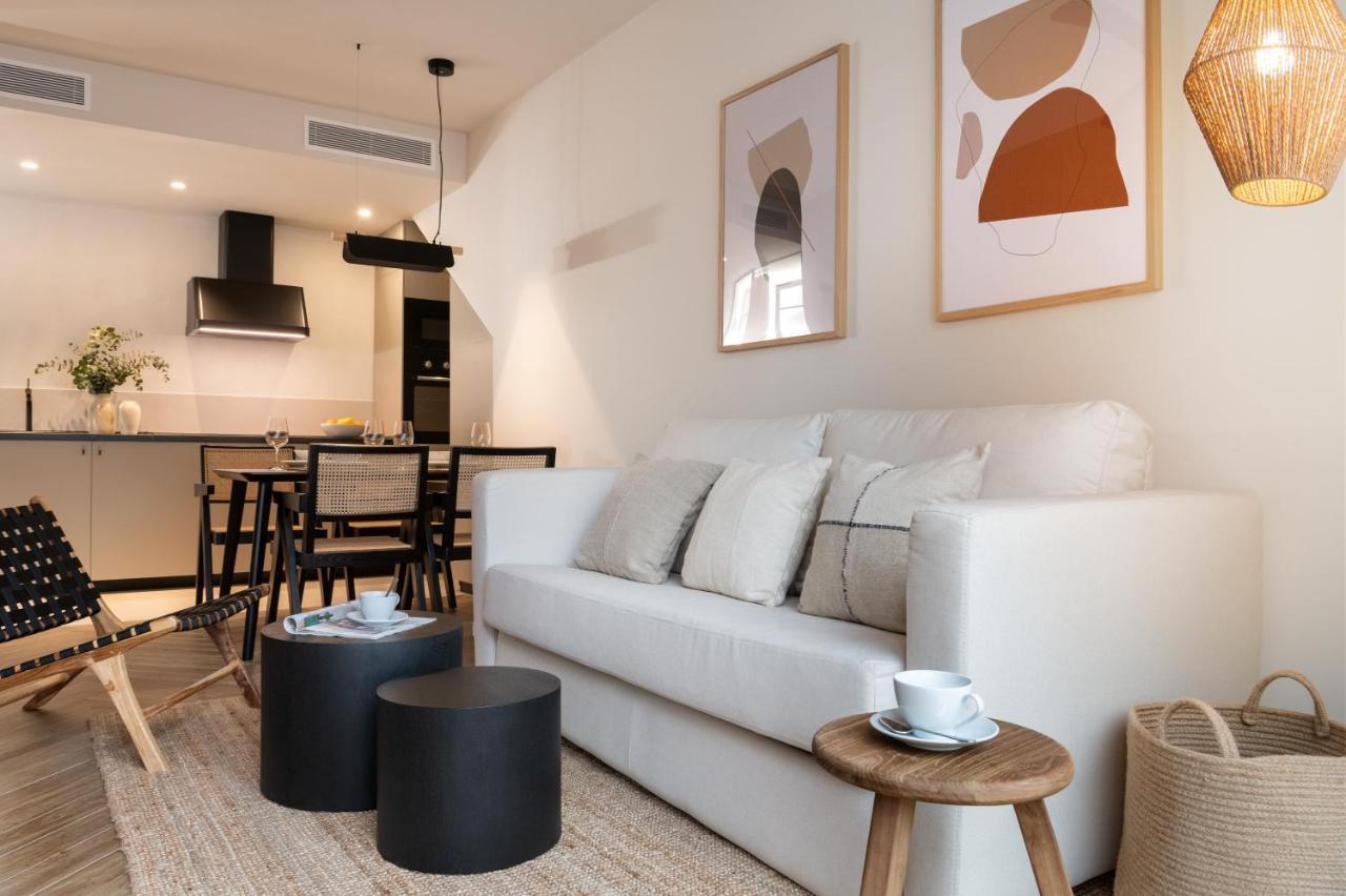 Magno Apartments Robles With Jacuzzi And Private Parking Seville Luaran gambar